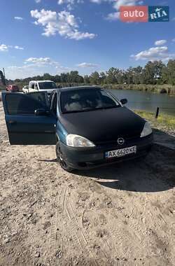 Хэтчбек Opel Corsa 2001 в 