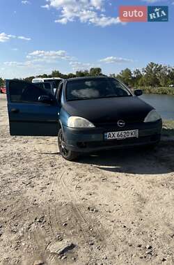Хэтчбек Opel Corsa 2001 в 