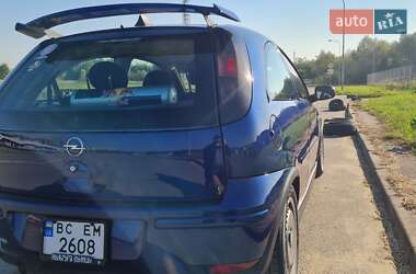 Хэтчбек Opel Corsa 2006 в 