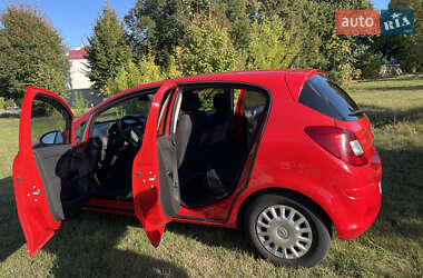 Хэтчбек Opel Corsa 2008 в 