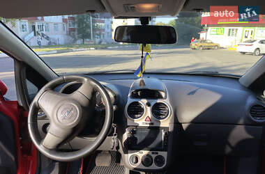 Хэтчбек Opel Corsa 2008 в 