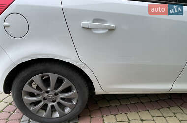 Хэтчбек Opel Corsa 2013 в 