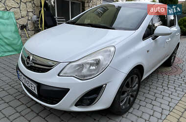 Хэтчбек Opel Corsa 2013 в 