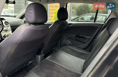 Хэтчбек Opel Corsa 2008 в 