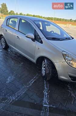 Хэтчбек Opel Corsa 2008 в Луцке
