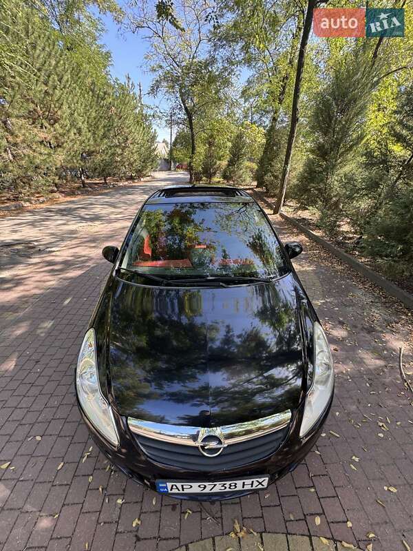Хетчбек Opel Corsa 2009 в Запоріжжі