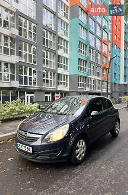 Хэтчбек Opel Corsa 2010 в Чернигове