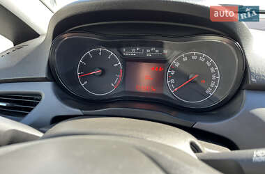 Хэтчбек Opel Corsa 2014 в 
