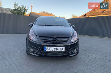 Хэтчбек Opel Corsa 2008 в 