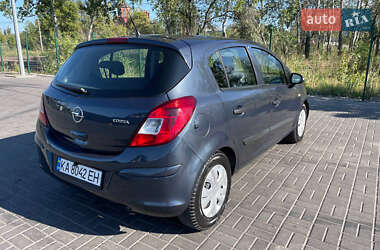 Хэтчбек Opel Corsa 2007 в 