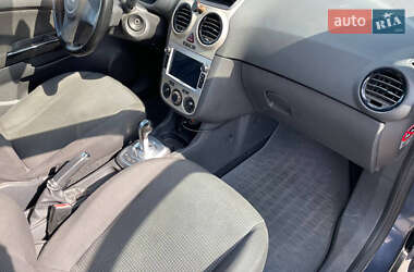 Хэтчбек Opel Corsa 2007 в 