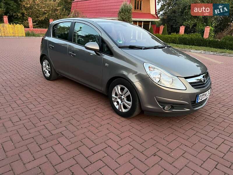 Opel Corsa 2010