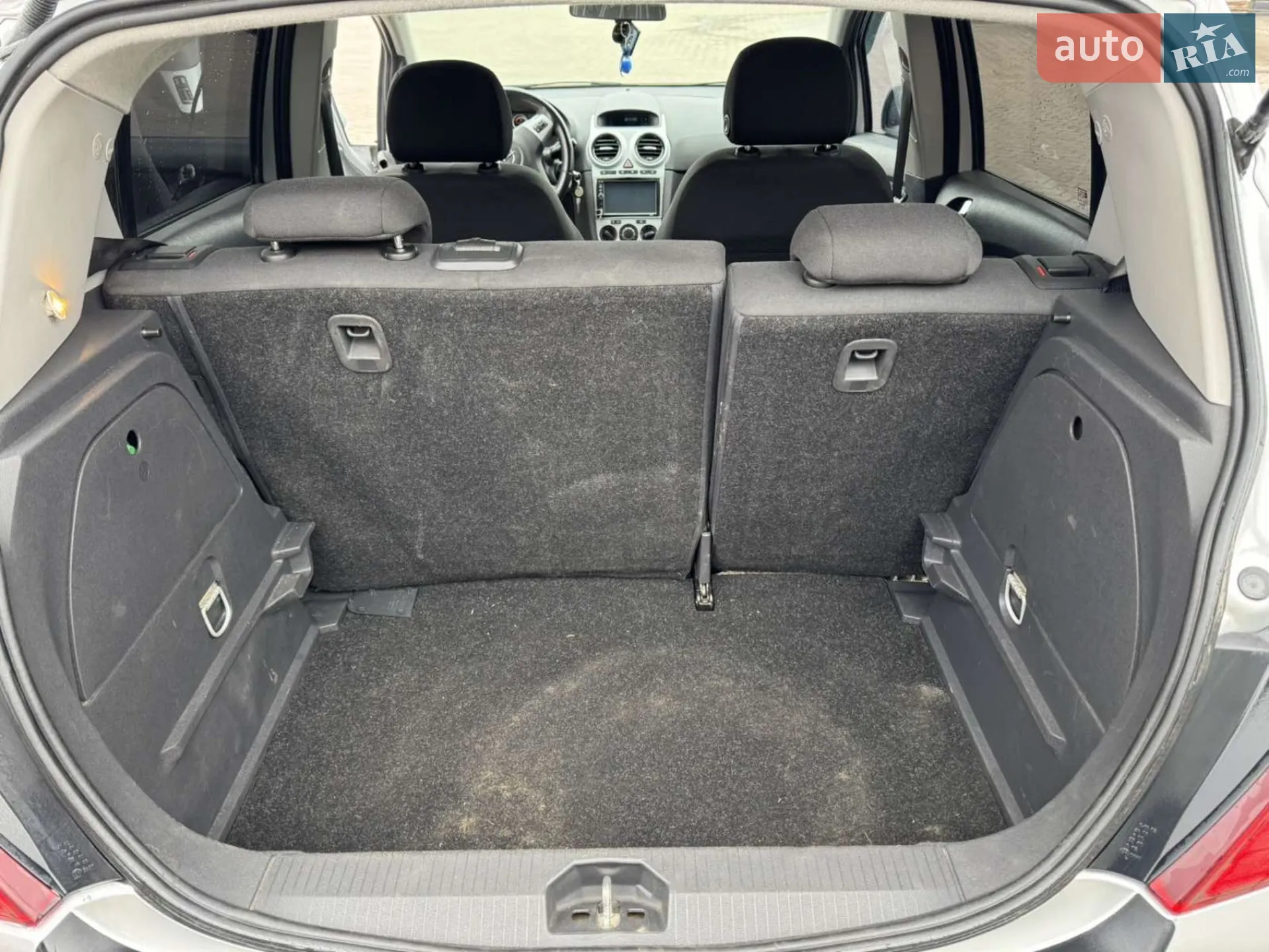 2010 Opel Corsa - мініатюра 7