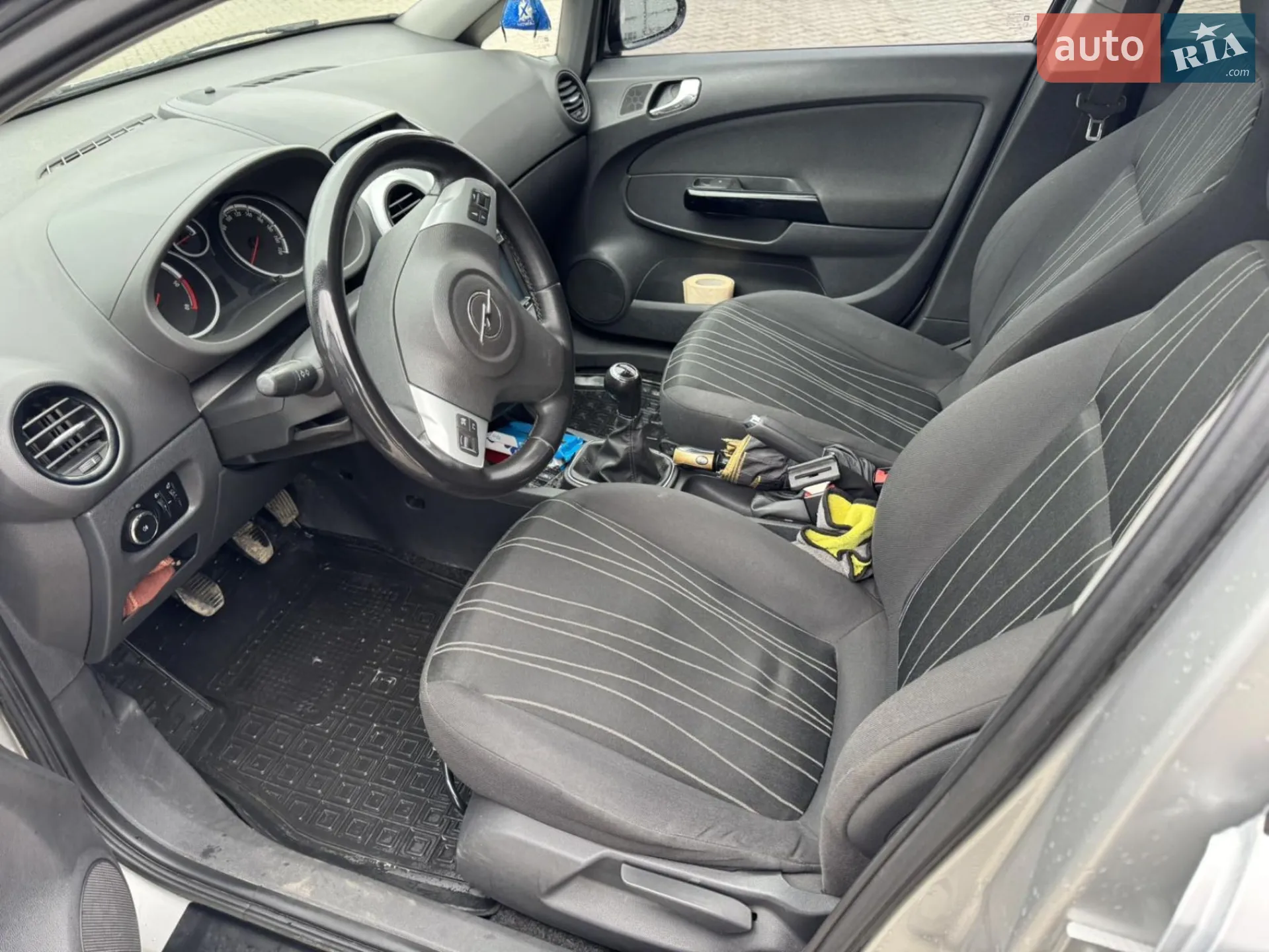 2010 Opel Corsa - мініатюра 12