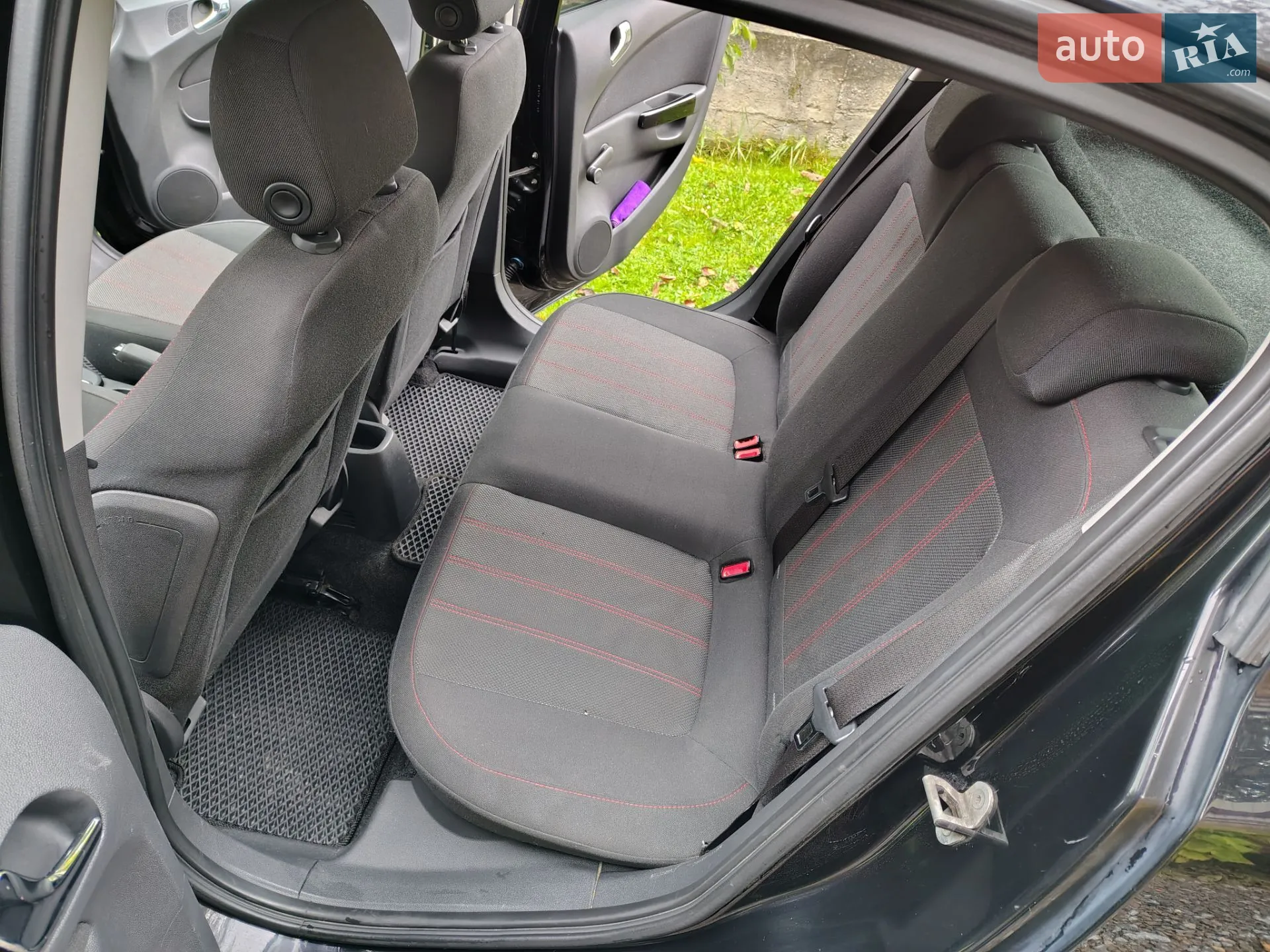 2010 Opel Corsa - мініатюра 19