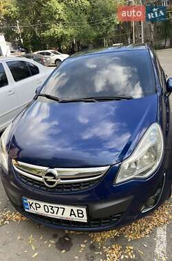 Хэтчбек Opel Corsa 2012 в Запорожье