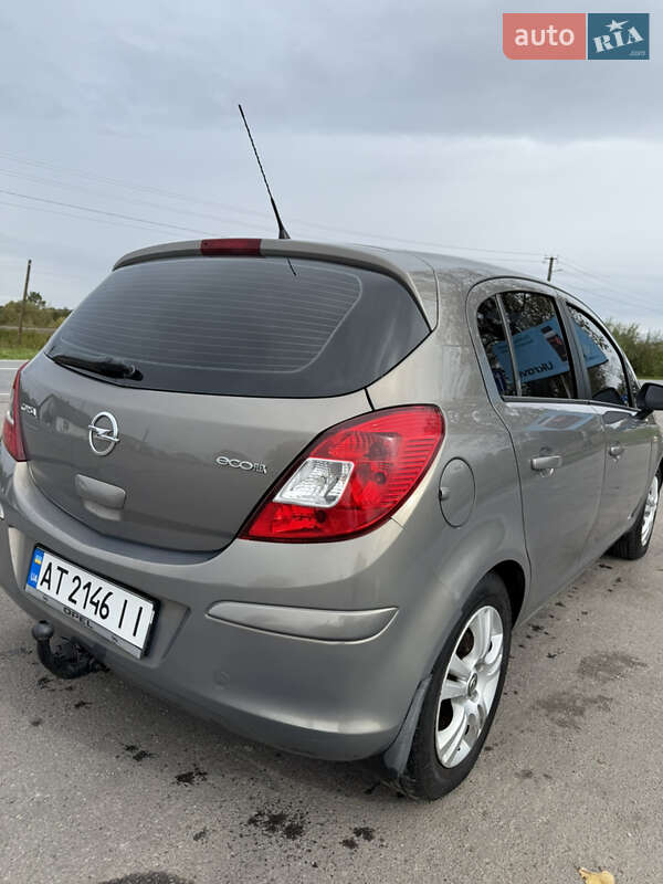 Хэтчбек Opel Corsa 2012 в Калуше фото 4 Хэтчбек Opel Corsa 2012 в Калуше