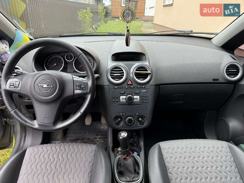 Хэтчбек Opel Corsa 2012 в Калуше фото 10 Хэтчбек Opel Corsa 2012 в Калуше