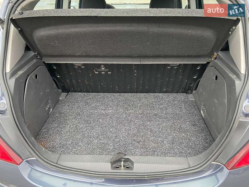 Хетчбек Opel Corsa 2008 в Києві фото 10 Хетчбек Opel Corsa 2008 в Києві
