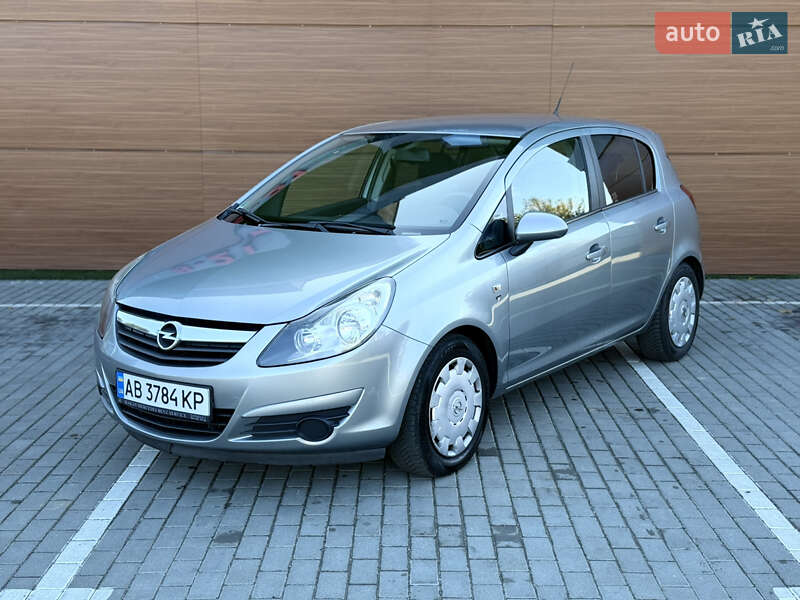 Хэтчбек Opel Corsa 2010 в Виннице фото Хэтчбек Opel Corsa 2010 в Виннице
