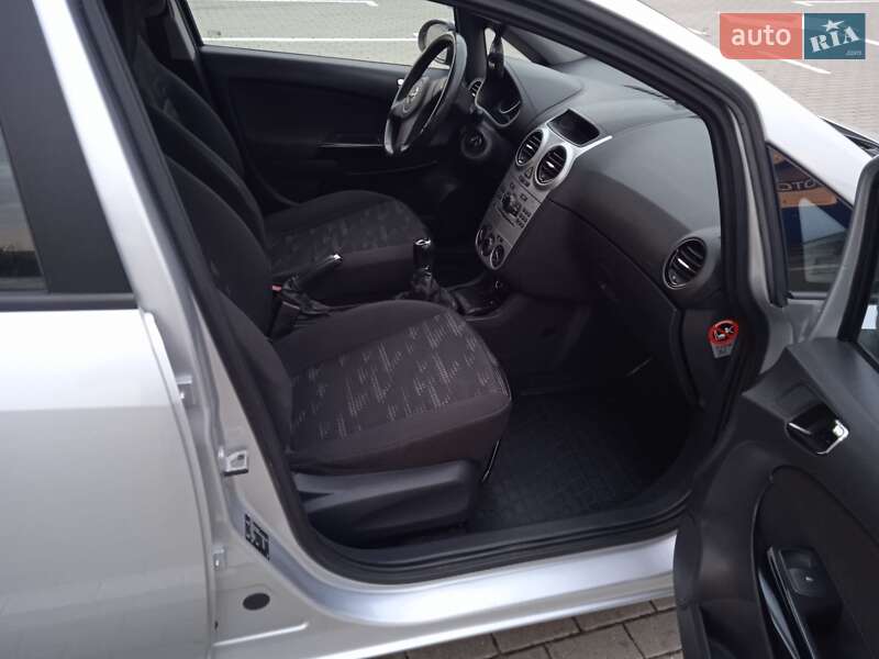 Хетчбек Opel Corsa 2012 в Нововолинську фото 17 Хетчбек Opel Corsa 2012 в Нововолинську