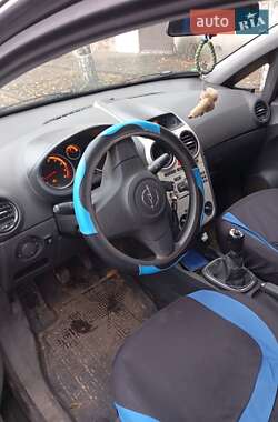 Хэтчбек Opel Corsa 2008 в  фото 3 Хэтчбек Opel Corsa 2008 в