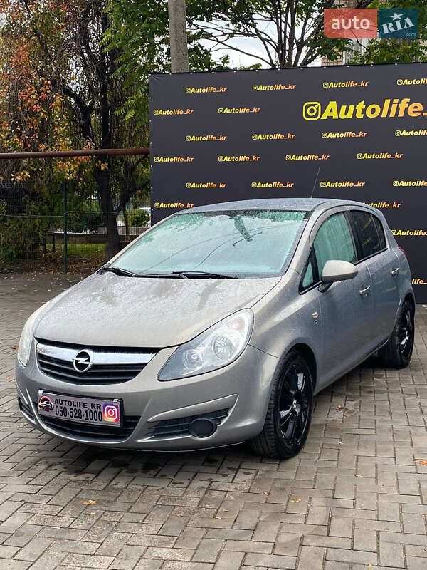 Хэтчбек Opel Corsa 2010 в Кривом Роге фото 2 Хэтчбек Opel Corsa 2010 в Кривом Роге