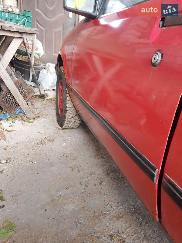 Седан Opel Corsa 1985 в Ватутіному фото 6 Седан Opel Corsa 1985 в Ватутіному