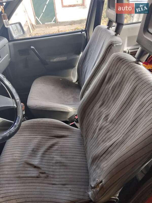 Седан Opel Corsa 1985 в Ватутіному фото 14 Седан Opel Corsa 1985 в Ватутіному