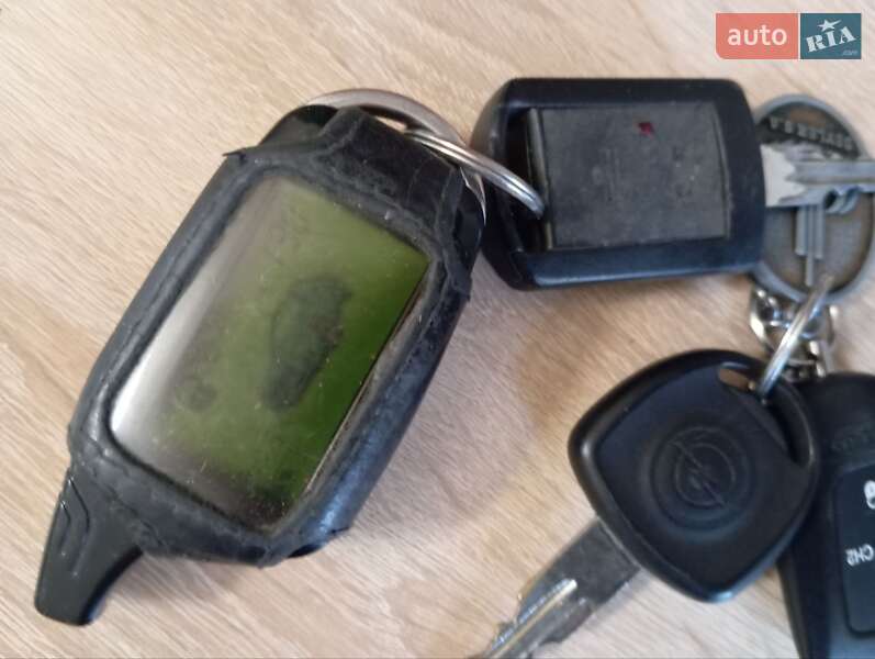 Хетчбек Opel Corsa 2003 в Білій Церкві фото 21 Хетчбек Opel Corsa 2003 в Білій Церкві