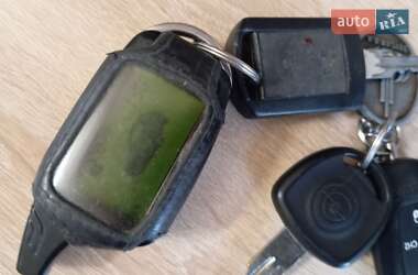 Хэтчбек Opel Corsa 2003 в  фото 30 Хэтчбек Opel Corsa 2003 в