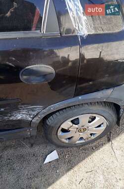 Хэтчбек Opel Corsa 2003 в  фото 12 Хэтчбек Opel Corsa 2003 в