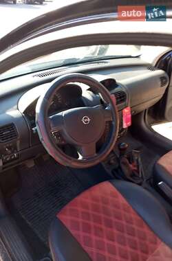 Хэтчбек Opel Corsa 2003 в  фото 17 Хэтчбек Opel Corsa 2003 в