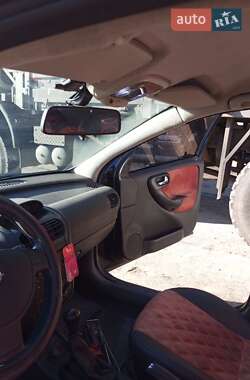 Хэтчбек Opel Corsa 2003 в  фото 18 Хэтчбек Opel Corsa 2003 в