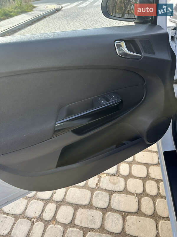 Хэтчбек Opel Corsa 2013 в Львове фото 18 Хэтчбек Opel Corsa 2013 в Львове