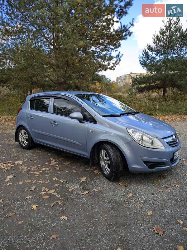 Хетчбек Opel Corsa 2008 в Львові фото 3 Хетчбек Opel Corsa 2008 в Львові
