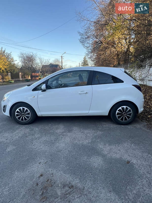 Хетчбек Opel Corsa 2011 в Вінниці