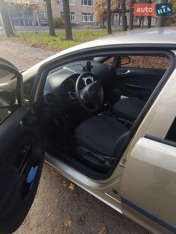 Хетчбек Opel Corsa 2008 в Білій Церкві фото 11 Хетчбек Opel Corsa 2008 в Білій Церкві