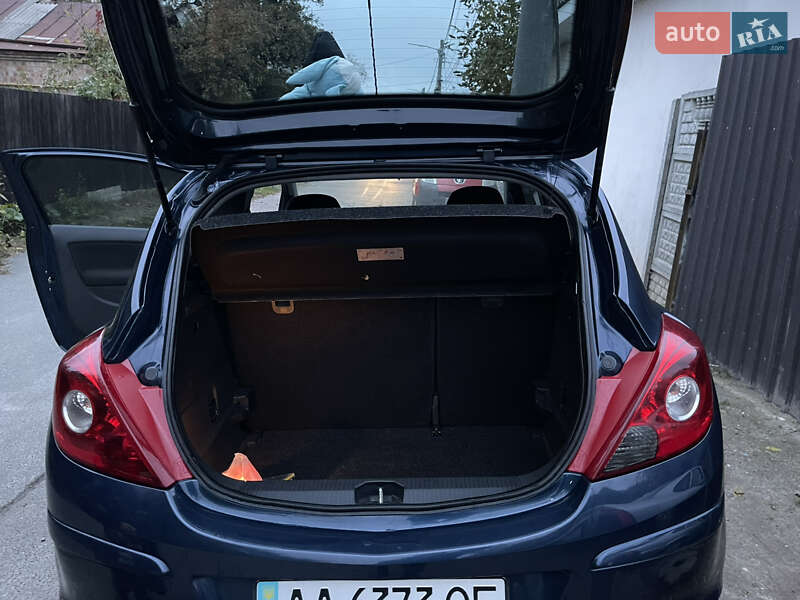 Хэтчбек Opel Corsa 2012 в Киеве фото 13 Хэтчбек Opel Corsa 2012 в Киеве