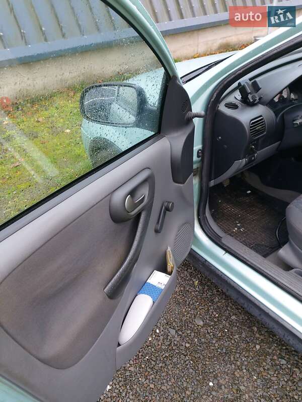 Хэтчбек Opel Corsa 2001 в Дрогобыче фото 14 Хэтчбек Opel Corsa 2001 в Дрогобыче