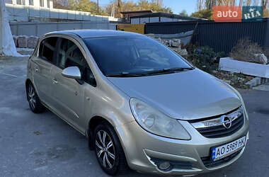 Хэтчбек Opel Corsa 2007 в Ужгороде