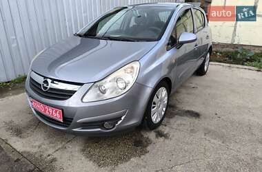 Хэтчбек Opel Corsa 2007 в Ахтырке