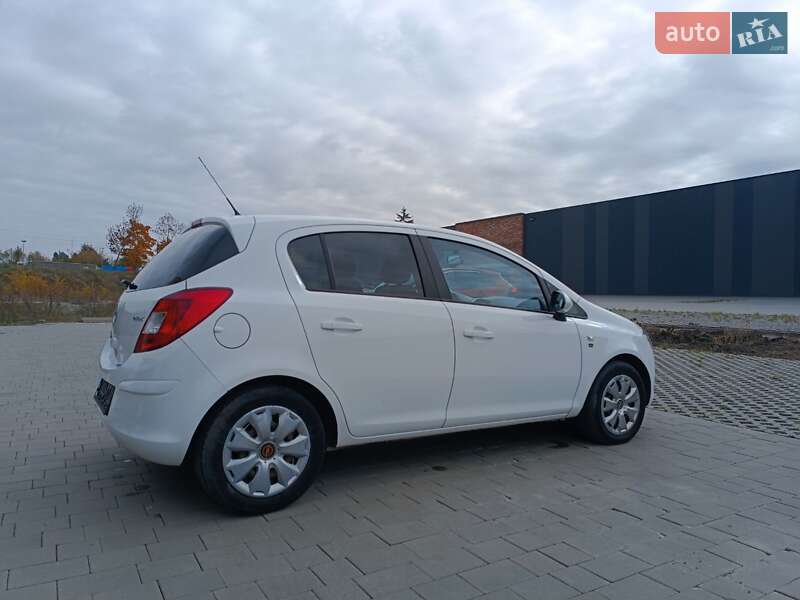 Хетчбек Opel Corsa 2011 в Хмельницькому
