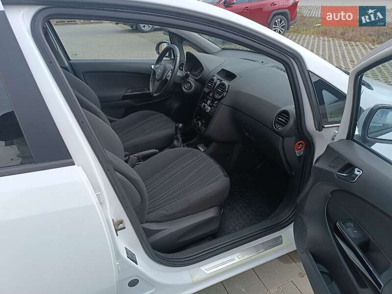 Хетчбек Opel Corsa 2011 в Хмельницькому