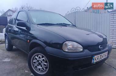 Хэтчбек Opel Corsa 1999 в Корсуне-Шевченковском