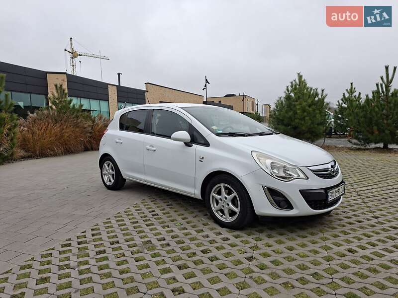 Хетчбек Opel Corsa 2011 в Хмельницькому