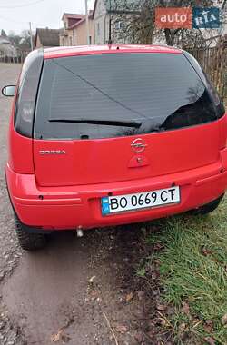 Хетчбек Opel Corsa 2005 в Монастириській