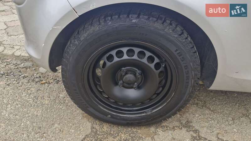 Хэтчбек Opel Corsa 2011 в Херсоне