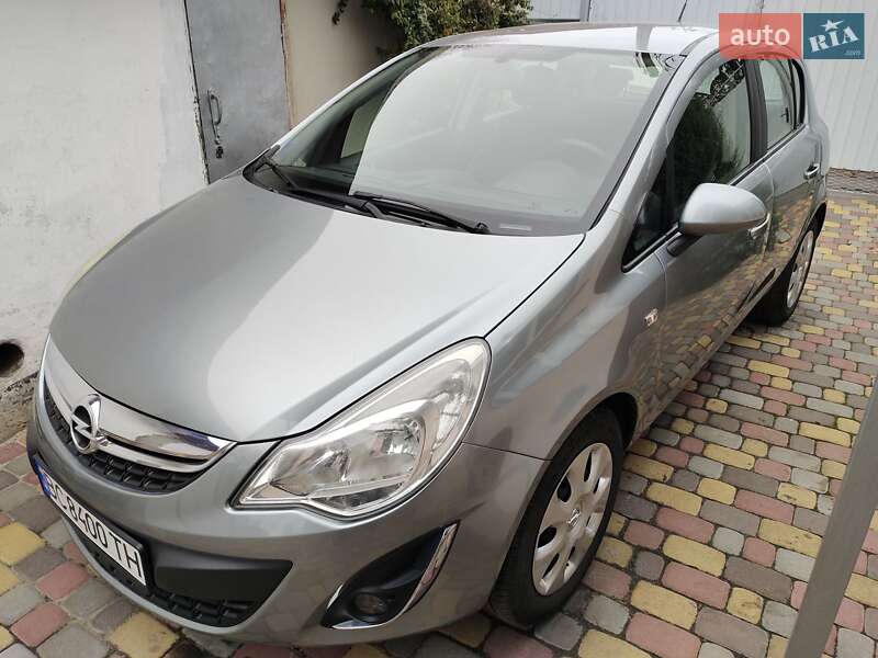 Хэтчбек Opel Corsa 2012 в Лубнах фото 6 Хэтчбек Opel Corsa 2012 в Лубнах