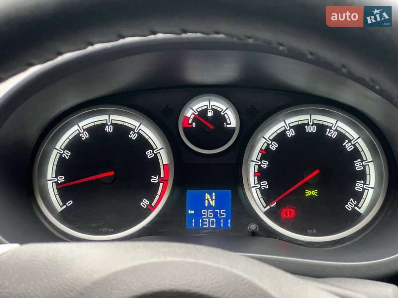 Хетчбек Opel Corsa 2008 в Івано-Франківську